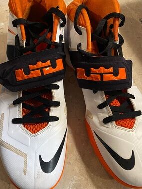 Men’s Nike Hightop Sneakers Nike Zoom Soldier VII
